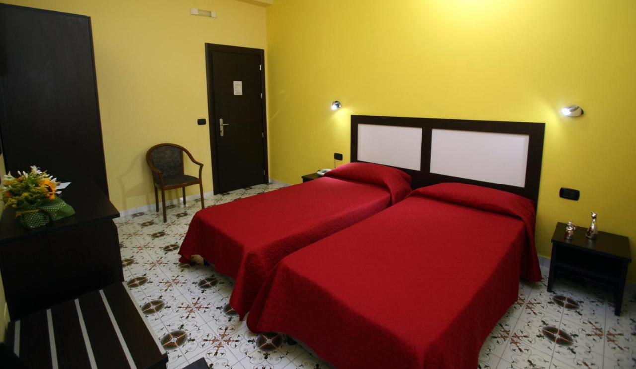 Hotel del Sole Pompei Esterno foto